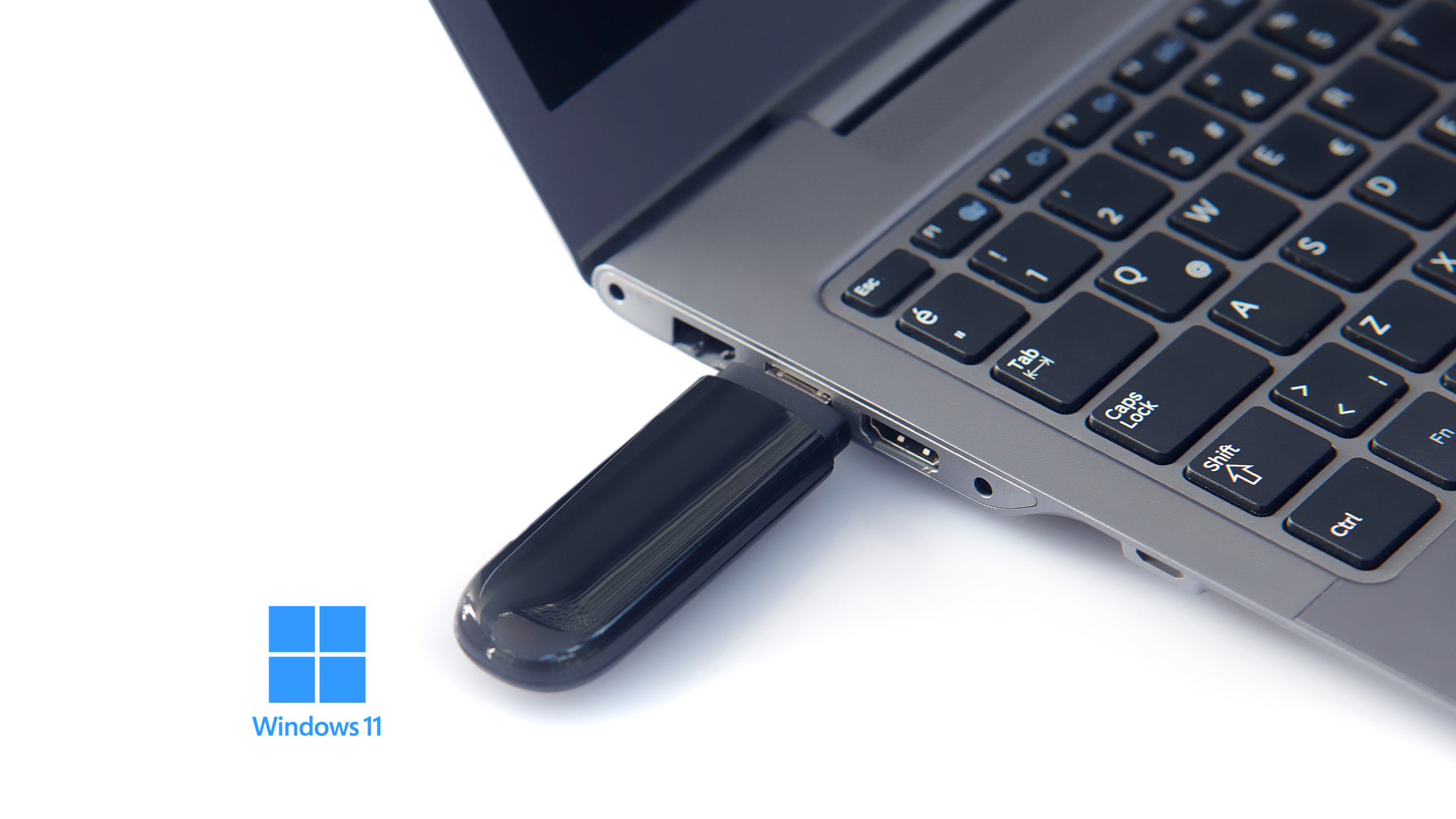Windows 11 bootable USB stick